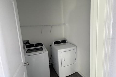 Villa ou maison à louer à Ocala, Floride: 3 chambres, 158.21 m2 № 1843603 - photo 6