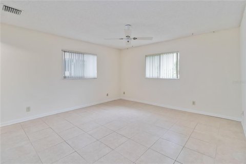 House in Margate, Florida 2 bedrooms, 147.44 sq.m. № 1906982 - photo 27