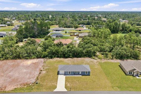 House in Ocala, Florida 3 bedrooms, 118.08 sq.m. № 2236835 - photo 24
