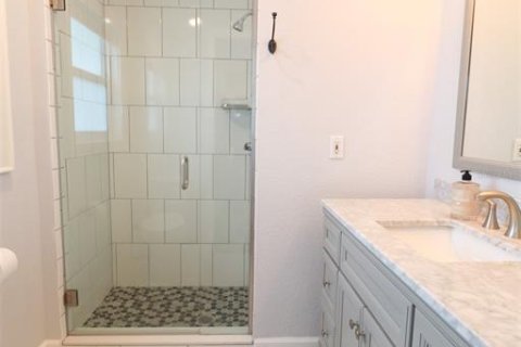 House in Englewood, Florida 2 bedrooms, 110.46 sq.m. № 1917336 - photo 15