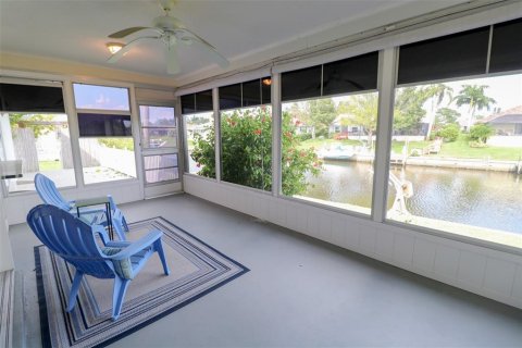 House in Englewood, Florida 2 bedrooms, 110.46 sq.m. № 1917336 - photo 27