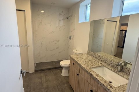 Снять в аренду виллу или дом в Майами, Флорида 2 спальни, 111.48м2, № 2050947 - фото 6