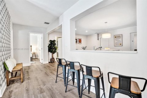 Купить виллу или дом в Плантация, Флорида 7 спален, 314.29м2, № 2145699 - фото 30