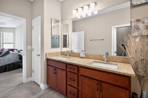 Casa en venta en New Port Richey, Florida, 4 dormitorios, 186.45 m2 № 1910366 - foto 17