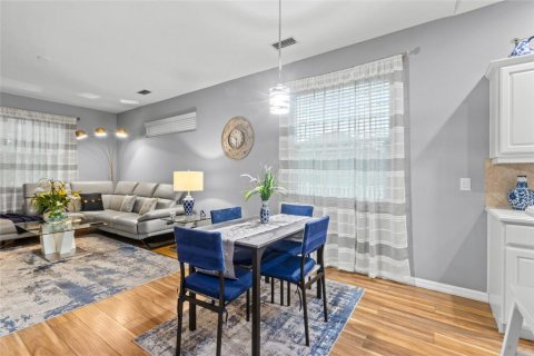 Villa ou maison à vendre à Palmetto, Floride: 2 chambres, 191.01 m2 № 2408340 - photo 18