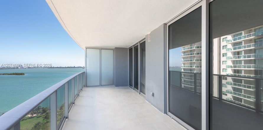 Condominio en Miami, Florida, 1 dormitorio № 2339900