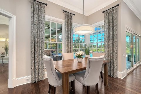House in SERENOA LAKES in Sarasota, Florida 6 bedrooms, 469.53 sq.m. № 2396199 - photo 15