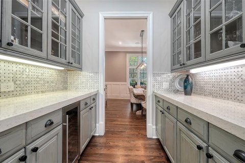 House in SERENOA LAKES in Sarasota, Florida 6 bedrooms, 469.53 sq.m. № 2396199 - photo 23