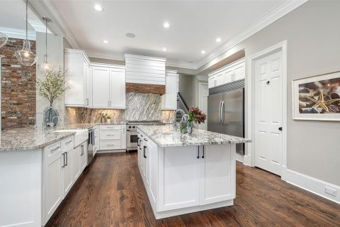 House in SERENOA LAKES in Sarasota, Florida 6 bedrooms, 469.53 sq.m. № 2396199 - photo 16