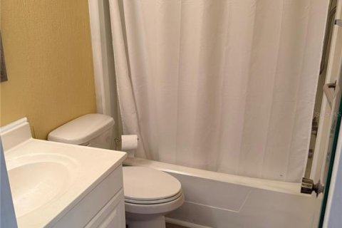 Copropriété à vendre à Clearwater, Floride: 2 chambres, 94.2 m2 № 2147712 - photo 13