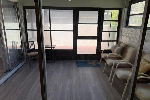 Copropriété à vendre à Clearwater, Floride: 2 chambres, 94.2 m2 № 2147712 - photo 17