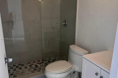 Condominio en venta en Miami, Florida, 2 dormitorios, 78.69 m2 № 1961051 - foto 9