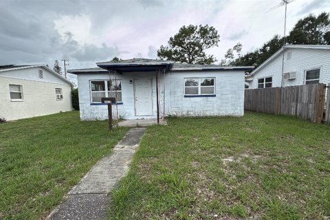 Casa en venta en Saint Petersburg, Florida, 2 dormitorios, 85.84 m2 № 1803913 - foto 1