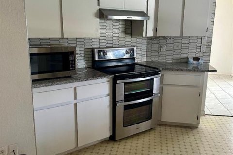 Villa ou maison à vendre à Port Charlotte, Floride: 3 chambres, 134.06 m2 № 1582571 - photo 7