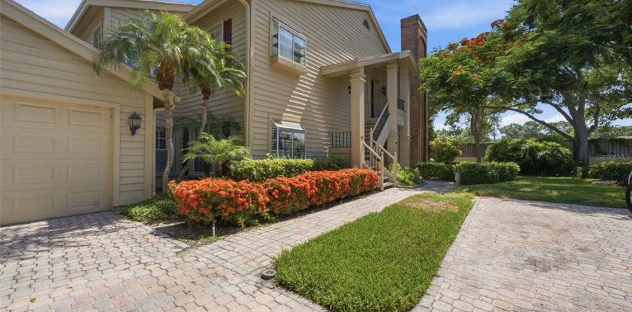 Condo à Clearwater, Floride, 2 chambres  № 2095982