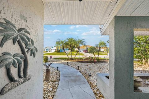 Casa en alquiler en Rotonda, Florida, 2 dormitorios, 142.42 m2 № 2106109 - foto 4