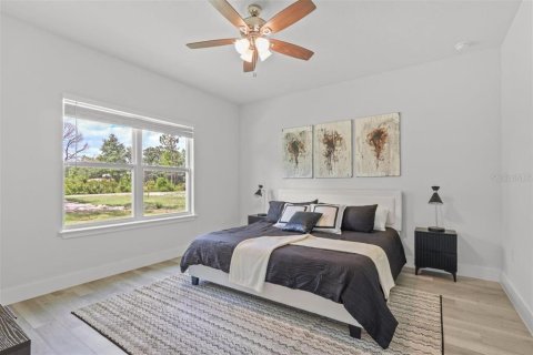 House in Indian lake estates, Florida 4 bedrooms, 175.68 sq.m. № 2234332 - photo 10