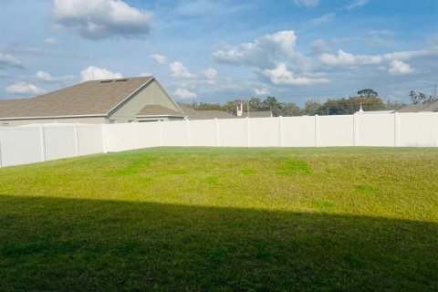Casa en venta en Lakeland, Florida, 3 dormitorios, 110 m2 № 2224739 - foto 2