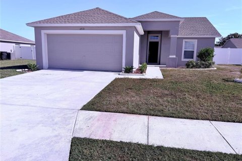 House in Lakeland, Florida 3 bedrooms, 110 sq.m. № 2224739