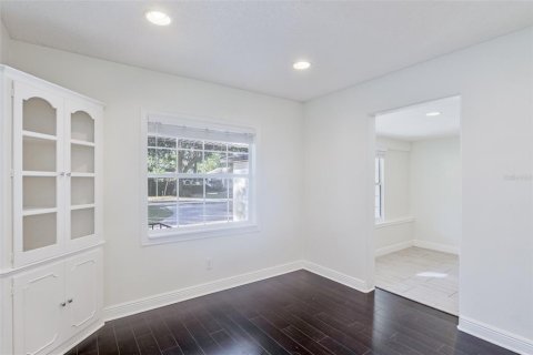 Villa ou maison à louer à Winter Park, Floride: 4 chambres, 210.61 m2 № 2354695 - photo 7