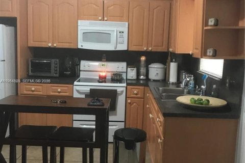 Купить кондоминиум в Майами-Бич, Флорида 1 спальня, 72.56м2, № 2027830 - фото 7