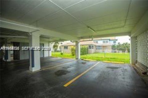 Купить кондоминиум в Майами-Бич, Флорида 1 спальня, 72.56м2, № 2027830 - фото 12