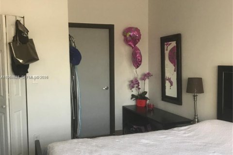 Купить кондоминиум в Майами-Бич, Флорида 1 спальня, 72.56м2, № 2027830 - фото 4