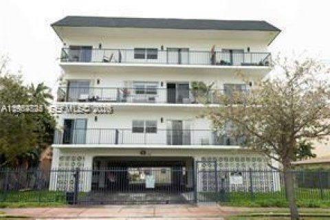 Купить кондоминиум в Майами-Бич, Флорида 1 спальня, 72.56м2, № 2027830 - фото 10