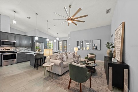 Casa en venta en Bradenton, Florida, 5 dormitorios, 274.53 m2 № 1734511 - foto 7