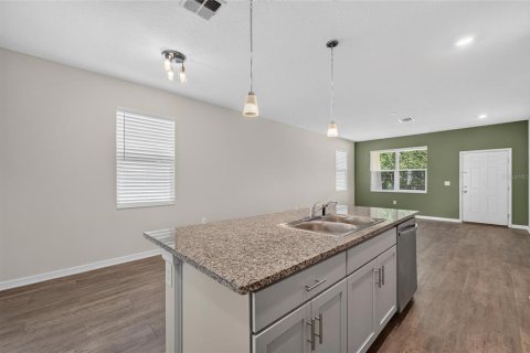Villa ou maison à vendre à Tampa, Floride: 3 chambres, 133.04 m2 № 2266419 - photo 10
