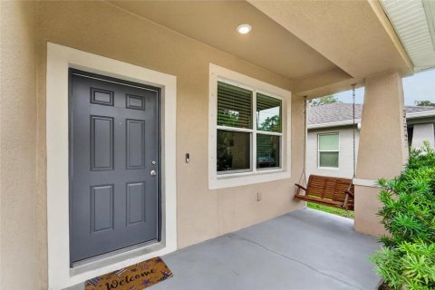 Villa ou maison à vendre à Tampa, Floride: 3 chambres, 133.04 m2 № 2266419 - photo 3
