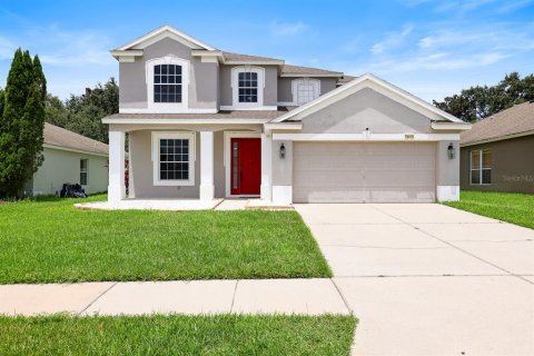 Villa ou maison à Wesley Chapel, Floride 4 chambres, 232.35 m2 № 2309841