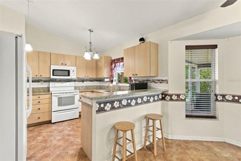 Villa ou maison à vendre à Spring Hill, Floride: 3 chambres, 149.11 m2 № 2415353 - photo 4