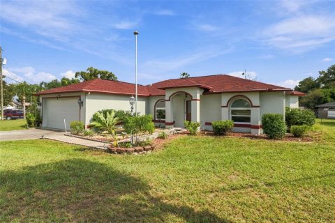 Villa ou maison à vendre à Spring Hill, Floride: 3 chambres, 149.11 m2 № 2415353 - photo 2