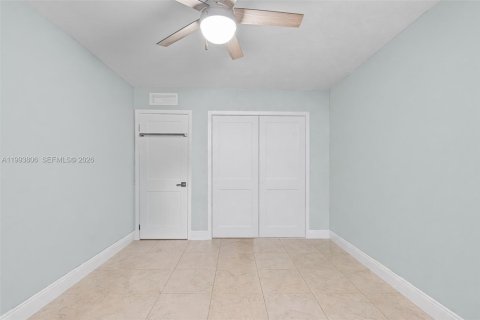 Casa en venta en Cutler Bay, Florida, 3 dormitorios, 136.38 m2 № 2056544 - foto 30