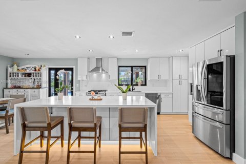 Casa en venta en Cutler Bay, Florida, 3 dormitorios, 136.38 m2 № 2056544 - foto 11