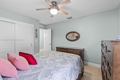 Casa en venta en Cutler Bay, Florida, 3 dormitorios, 136.38 m2 № 2056544 - foto 26