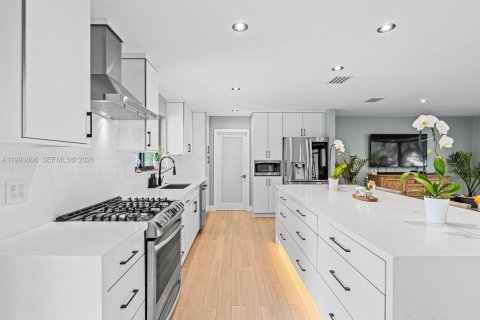 Casa en venta en Cutler Bay, Florida, 3 dormitorios, 136.38 m2 № 2056544 - foto 13