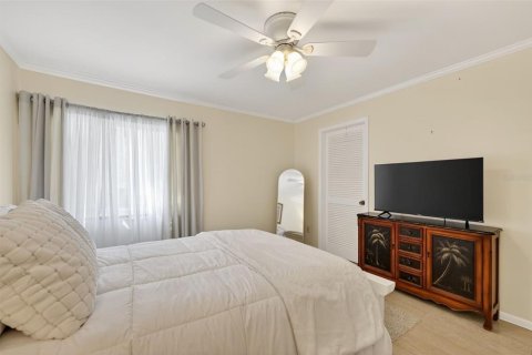 Townhouse in Clearwater, Florida 3 bedrooms, 179.3 sq.m. № 2104149 - photo 29