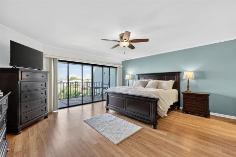 Townhouse in Clearwater, Florida 3 bedrooms, 179.3 sq.m. № 2104149 - photo 15