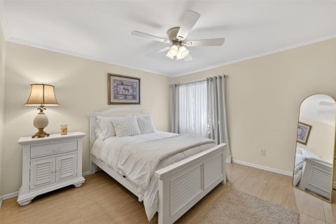 Townhouse in Clearwater, Florida 3 bedrooms, 179.3 sq.m. № 2104149 - photo 28