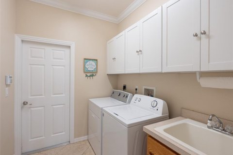 House in Englewood, Florida 3 bedrooms, 202.62 sq.m. № 2408994 - photo 27