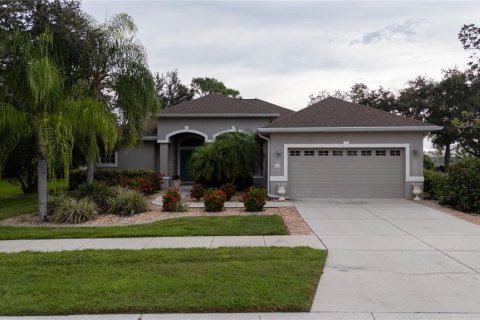 House in Englewood, Florida 3 bedrooms, 202.62 sq.m. № 2408994