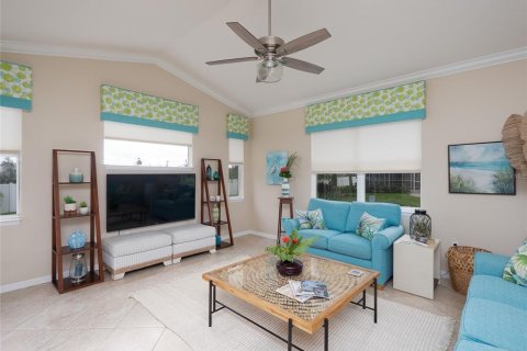 House in Englewood, Florida 3 bedrooms, 202.62 sq.m. № 2408994 - photo 25