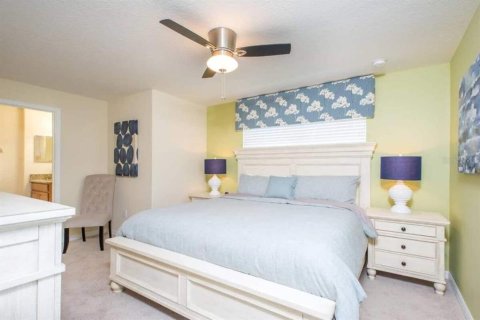 Touwnhouse à vendre à Kissimmee, Floride: 5 chambres, 197.7 m2 № 2419313 - photo 7