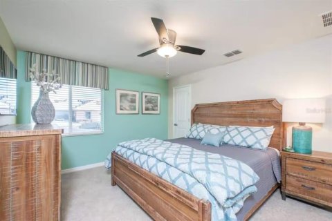 Touwnhouse à vendre à Kissimmee, Floride: 5 chambres, 197.7 m2 № 2419313 - photo 14