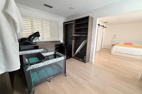 House in Tampa, Florida 4 bedrooms, 219.44 sq.m. № 2142004 - photo 18