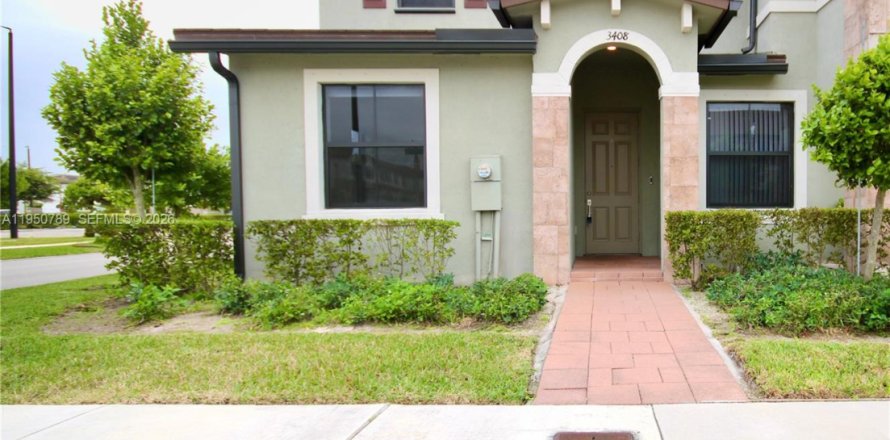 Touwnhouse à Hialeah, Floride 3 chambres, 123.75 m2 № 2006758