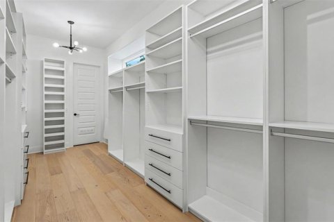 Купить виллу или дом в Лейкленд, Флорида 12 комнат, 370.96м2, № 2111623 - фото 30