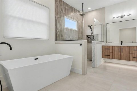 Купить виллу или дом в Лейкленд, Флорида 12 комнат, 370.96м2, № 2111623 - фото 28
